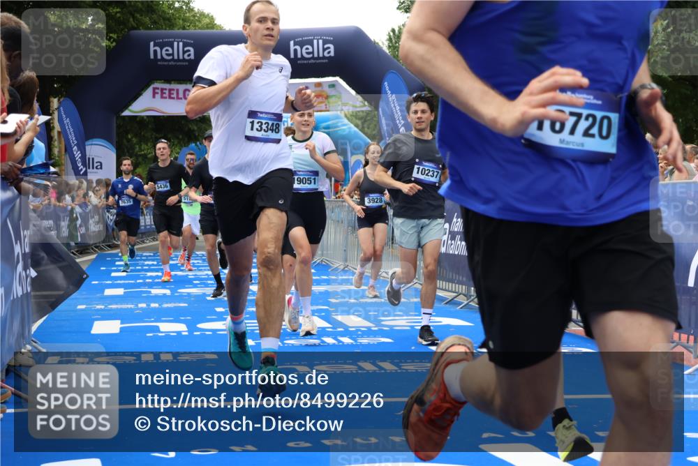 29.06.2025 - hella hamburg halbmarathon Strokosch-Dieckow http://msf.ph/oto/8499226 29.06.2025 10:43:24 Ziel 2653, 3109, 3124, 3146, 3928, 4080, 5124, 5436, 5506, 7635, 8664, 9931, 10099, 10237, 10246, 11648, 12623, 13348, 15921, 16338, 16720, 17391, 18274, 18513, 18810, 18942, 18987, 19009, 19051 meine-sportfotos.de