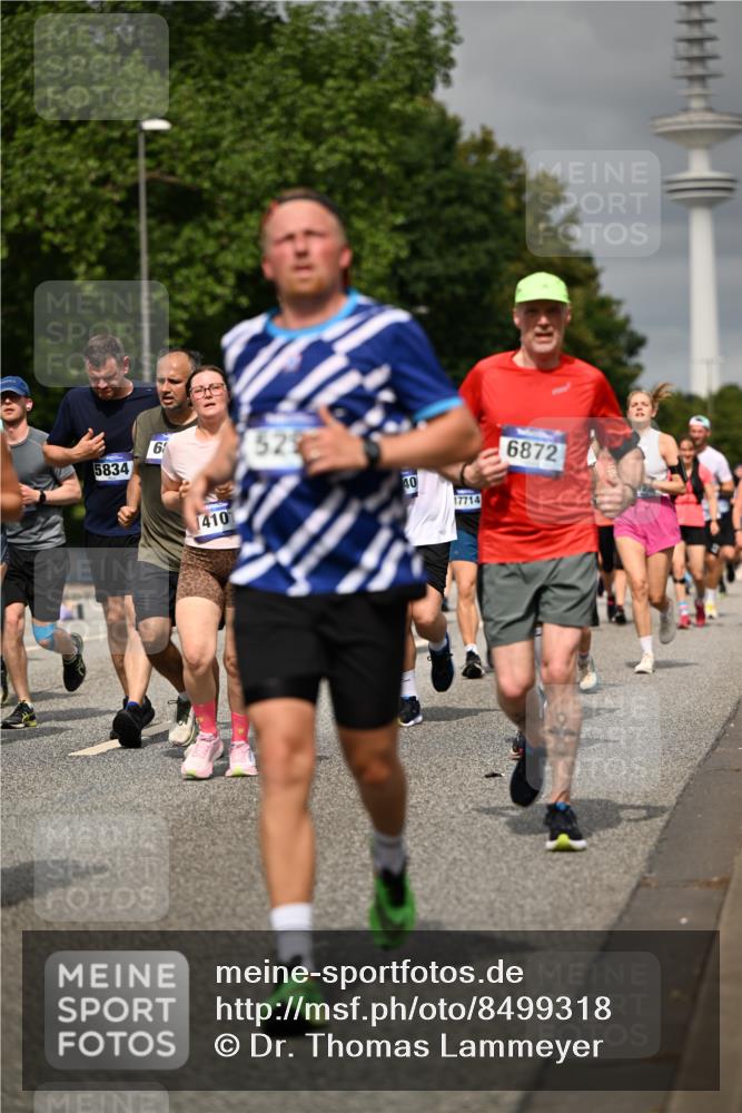 29.06.2025 - hella hamburg halbmarathon Dr. Thomas Lammeyer http://msf.ph/oto/8499318 29.06.2025 10:24:05 Kennedybrücke 1110, 1145, 2357, 2795, 2918, 3278, 3631, 3678, 4539, 4562, 4570, 4614, 4737, 4979, 5035, 5123, 5251, 5397, 5429, 5556, 5834, 5849, 5878, 6444, 6796, 6797, 6872, 6874, 6939, 7137, 7248, 7249, 7647, 7744, 7836, 7917, 10349, 10594, 10622, 11028, 11036, 11247 meine-sportfotos.de