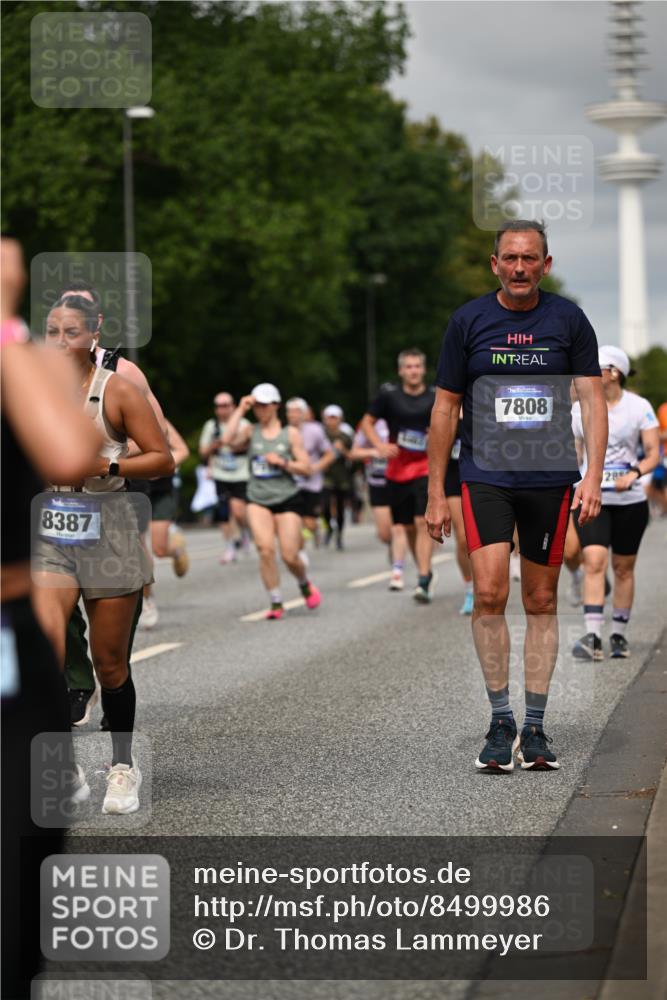 29.06.2025 - hella hamburg halbmarathon Dr. Thomas Lammeyer http://msf.ph/oto/8499986 29.06.2025 10:24:25 Kennedybrücke 1046, 1069, 1110, 1115, 1154, 1471, 1474, 1534, 2357, 3278, 3678, 3733, 4422, 4539, 4585, 4614, 4737, 4739, 5659, 5831, 5849, 5937, 7101, 7519, 7739, 7744, 7808, 7917, 8387, 8462, 8588, 9136, 9196, 9735, 10041, 10414, 10550, 10595, 10622, 11028, 11434 meine-sportfotos.de