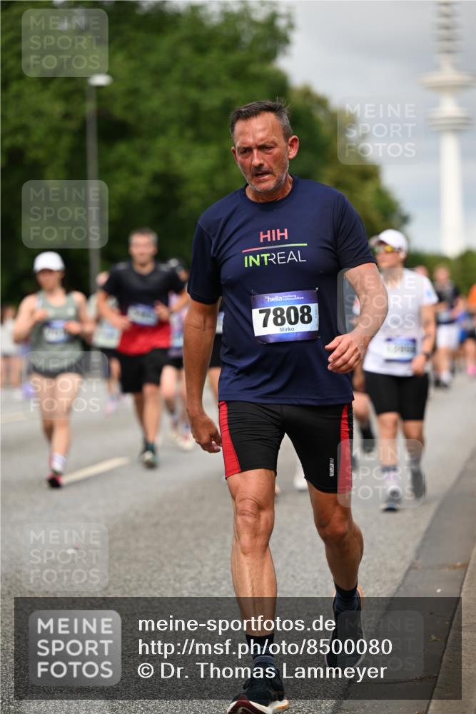 29.06.2025 - hella hamburg halbmarathon Dr. Thomas Lammeyer http://msf.ph/oto/8500080 29.06.2025 10:24:27 Kennedybrücke 1046, 1069, 1110, 1115, 1154, 1471, 1474, 1534, 2064, 2357, 3278, 3678, 3733, 4422, 4539, 4585, 4614, 4737, 4739, 5659, 5831, 5937, 7101, 7519, 7739, 7744, 7808, 8387, 8462, 8588, 8738, 9136, 9196, 9735, 10041, 10414, 10550, 10595, 10622, 11028, 11434 meine-sportfotos.de