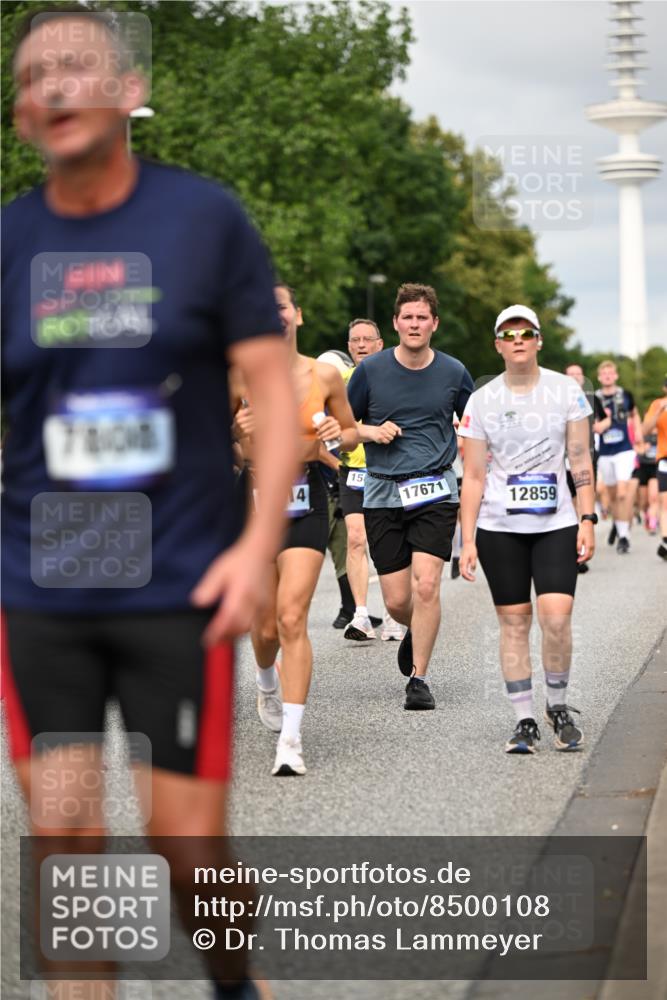 29.06.2025 - hella hamburg halbmarathon Dr. Thomas Lammeyer http://msf.ph/oto/8500108 29.06.2025 10:24:28 Kennedybrücke 1046, 1069, 1110, 1115, 1154, 1471, 1474, 1534, 2064, 2357, 3278, 3678, 3733, 4422, 4539, 4585, 4614, 4737, 4739, 5659, 5831, 5937, 7101, 7131, 7519, 7739, 7744, 7808, 8387, 8462, 8588, 8738, 9136, 9196, 9735, 9873, 10041, 10414, 10550, 10595, 10622, 10754, 11434 meine-sportfotos.de