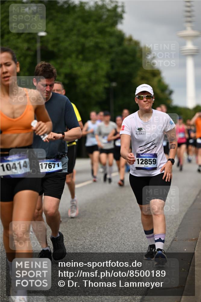 29.06.2025 - hella hamburg halbmarathon Dr. Thomas Lammeyer http://msf.ph/oto/8500189 29.06.2025 10:24:30 Kennedybrücke 1046, 1069, 1110, 1115, 1154, 1471, 1474, 1534, 2064, 2357, 3278, 3733, 4422, 4585, 4737, 4739, 5659, 5831, 5937, 7101, 7131, 7519, 7739, 7744, 7808, 8025, 8387, 8462, 8588, 8738, 9136, 9196, 9735, 9873, 10041, 10414, 10550, 10595, 10613, 10647, 10754, 11434 meine-sportfotos.de