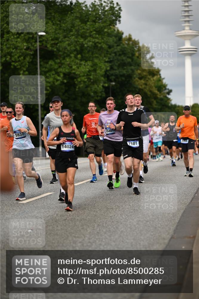 29.06.2025 - hella hamburg halbmarathon Dr. Thomas Lammeyer http://msf.ph/oto/8500285 29.06.2025 10:24:33 Kennedybrücke 1046, 1069, 1110, 1115, 1154, 1471, 1474, 1534, 2064, 2357, 3733, 3842, 4422, 4585, 4737, 4739, 5659, 5831, 5937, 7101, 7131, 7519, 7739, 7808, 8025, 8387, 8462, 8588, 8738, 9136, 9196, 9735, 9873, 10041, 10414, 10550, 10595, 10613, 10647, 10754, 11100, 11434 meine-sportfotos.de