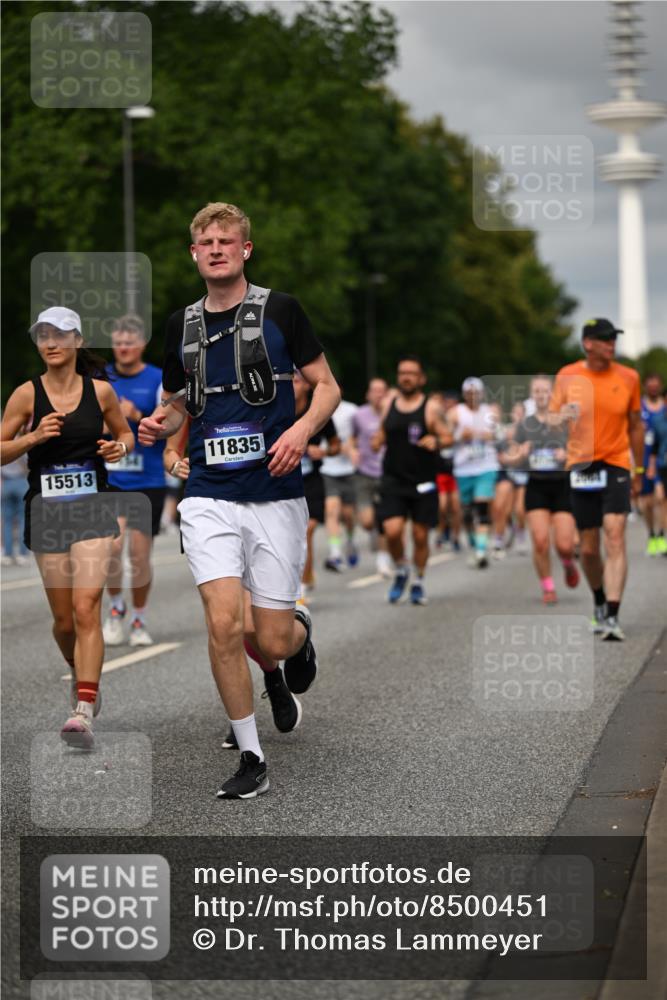 29.06.2025 - hella hamburg halbmarathon Dr. Thomas Lammeyer http://msf.ph/oto/8500451 29.06.2025 10:24:37 Kennedybrücke 1046, 1069, 1154, 1471, 1474, 1534, 2053, 2064, 2834, 3733, 3842, 4422, 4585, 4869, 5659, 5831, 5937, 6951, 7101, 7131, 7519, 7739, 7808, 8025, 8387, 8462, 8588, 8738, 9136, 9196, 9735, 9873, 10039, 10041, 10414, 10550, 10595, 10613, 10647, 10754, 11100, 11434 meine-sportfotos.de