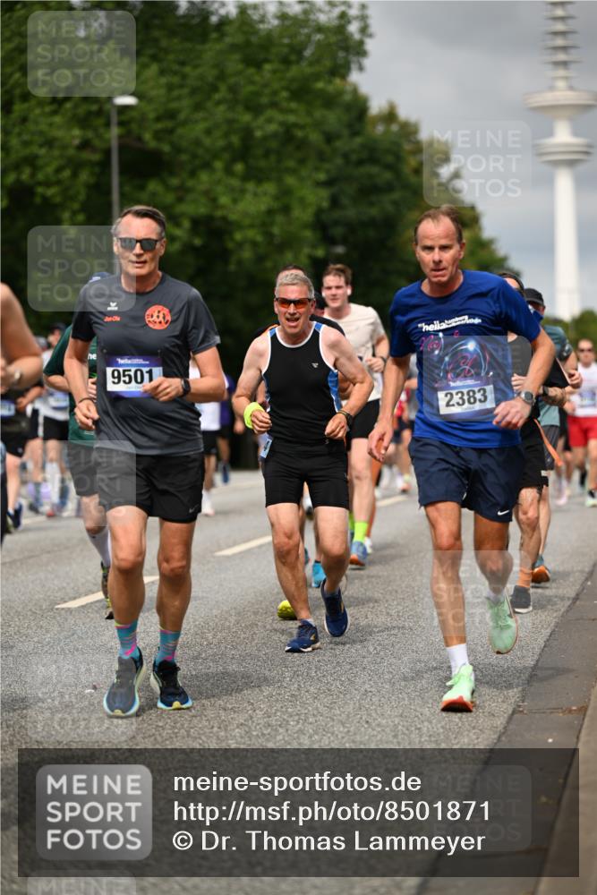 29.06.2025 - hella hamburg halbmarathon Dr. Thomas Lammeyer http://msf.ph/oto/8501871 29.06.2025 10:25:19 Kennedybrücke 1028, 1266, 1658, 2325, 2383, 2923, 2956, 2986, 3161, 3247, 3434, 3781, 3813, 4082, 4350, 5041, 5373, 5625, 5767, 6275, 6308, 7018, 7553, 7608, 8724, 8726, 8844, 9100, 9108, 9501, 10050, 10350, 10585, 10602, 11145 meine-sportfotos.de