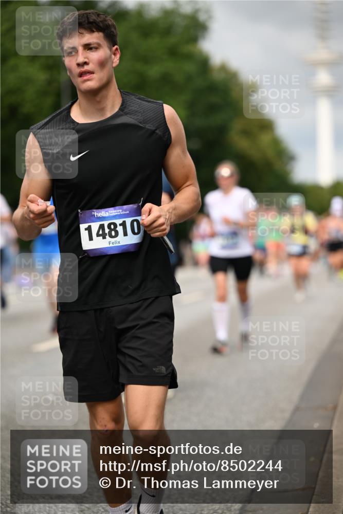 29.06.2025 - hella hamburg halbmarathon Dr. Thomas Lammeyer http://msf.ph/oto/8502244 29.06.2025 10:25:30 Kennedybrücke 1028, 1266, 1658, 2271, 2383, 2635, 2956, 3122, 3247, 3434, 3817, 4350, 4786, 5041, 5061, 5373, 5395, 5625, 5767, 5957, 7018, 7228, 7522, 7553, 7608, 7781, 8095, 8726, 8844, 9100, 9108, 9501, 9624, 10050, 10874 meine-sportfotos.de