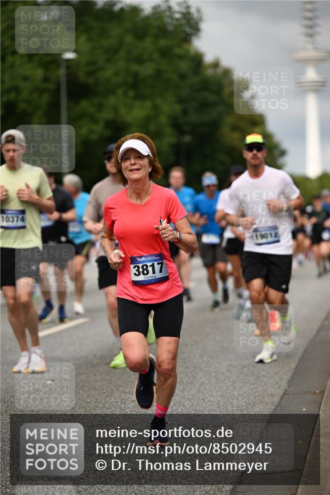 29.06.2025 - hella hamburg halbmarathon Dr. Thomas Lammeyer http://msf.ph/oto/8502945 29.06.2025 10:25:51 Kennedybrücke 1072, 1158, 1191, 1250, 1401, 1668, 1958, 2271, 2315, 2353, 2529, 2635, 2815, 2841, 3122, 3606, 3770, 3817, 3825, 3826, 4046, 4697, 4786, 5061, 5122, 5395, 5412, 5493, 5641, 5759, 5957, 6086, 6103, 7075, 7228, 7522, 7672, 7781, 8095, 8286, 8860, 8896, 8959, 9326, 9369, 9483, 9499, 9532, 9624, 9635, 10019, 10125, 10374, 10787, 10874, 10921, 11117, 11425 meine-sportfotos.de