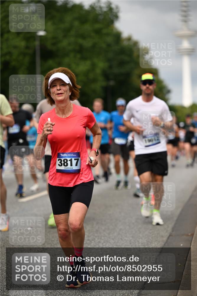 29.06.2025 - hella hamburg halbmarathon Dr. Thomas Lammeyer http://msf.ph/oto/8502955 29.06.2025 10:25:51 Kennedybrücke 1072, 1158, 1191, 1250, 1401, 1668, 1958, 2271, 2315, 2353, 2529, 2635, 2815, 2841, 3122, 3606, 3770, 3817, 3825, 3826, 4046, 4697, 4786, 5061, 5122, 5395, 5412, 5493, 5641, 5759, 5957, 6086, 6103, 7075, 7228, 7522, 7672, 7781, 8095, 8286, 8860, 8896, 8959, 9326, 9369, 9483, 9499, 9532, 9624, 9635, 10019, 10125, 10374, 10787, 10874, 10921, 11117, 11425 meine-sportfotos.de