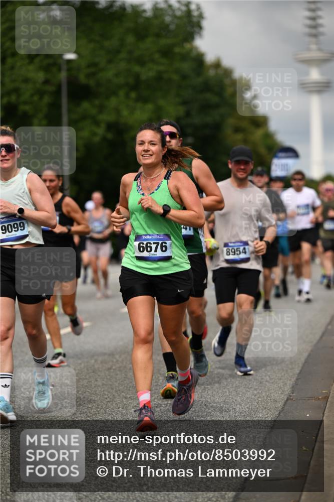 29.06.2025 - hella hamburg halbmarathon Dr. Thomas Lammeyer http://msf.ph/oto/8503992 29.06.2025 10:26:22 Kennedybrücke 1269, 1294, 1419, 1598, 1963, 2009, 2063, 2172, 2919, 3108, 3172, 3458, 3735, 3768, 3946, 4113, 4114, 4289, 4375, 4376, 4556, 4829, 5079, 6030, 6303, 6676, 6805, 6849, 6977, 7097, 7162, 7375, 7612, 7794, 8431, 8884, 8954, 9002, 9062, 9204, 9327, 9516, 9788, 9807, 10167, 10241, 10663, 10710, 10902, 10961 meine-sportfotos.de