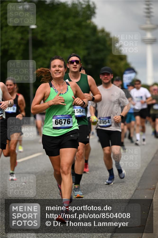 29.06.2025 - hella hamburg halbmarathon Dr. Thomas Lammeyer http://msf.ph/oto/8504008 29.06.2025 10:26:23 Kennedybrücke 1269, 1294, 1419, 1598, 1963, 2009, 2063, 2172, 2919, 3108, 3172, 3458, 3735, 3768, 3910, 3946, 4113, 4114, 4289, 4375, 4376, 4556, 4829, 5079, 6030, 6303, 6676, 6805, 6849, 6977, 7097, 7162, 7375, 7612, 7794, 8431, 8884, 8954, 9062, 9204, 9327, 9516, 9788, 9807, 10167, 10241, 10663, 10710, 10902, 10961, 11046 meine-sportfotos.de