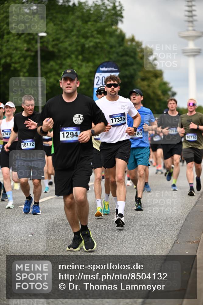 29.06.2025 - hella hamburg halbmarathon Dr. Thomas Lammeyer http://msf.ph/oto/8504132 29.06.2025 10:26:26 Kennedybrücke 1269, 1294, 1419, 1598, 1963, 2009, 2063, 2172, 2351, 2919, 3108, 3172, 3458, 3735, 3768, 3910, 3946, 4113, 4114, 4375, 4376, 4556, 4829, 5079, 6030, 6303, 6307, 6676, 6805, 6849, 6977, 7097, 7162, 7375, 7794, 8431, 8511, 8884, 8954, 9204, 9327, 9516, 9788, 9807, 10167, 10241, 10663, 10710, 10902, 10961, 11046 meine-sportfotos.de