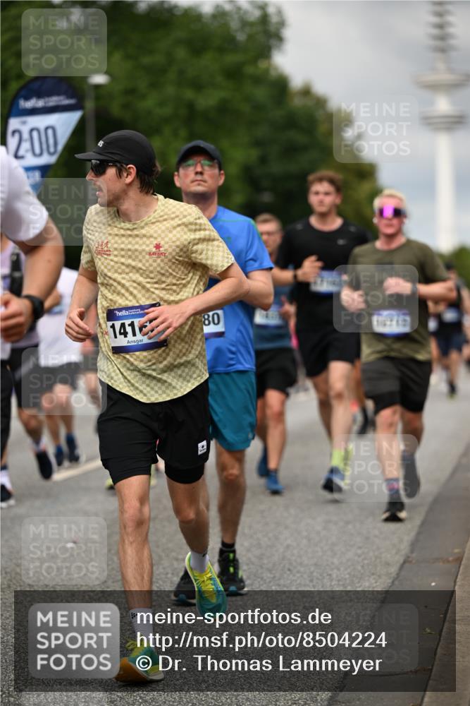 29.06.2025 - hella hamburg halbmarathon Dr. Thomas Lammeyer http://msf.ph/oto/8504224 29.06.2025 10:26:29 Kennedybrücke 1269, 1294, 1419, 1598, 1963, 2063, 2172, 2351, 2919, 3108, 3172, 3458, 3735, 3768, 3910, 3946, 4113, 4114, 4375, 4376, 4556, 4829, 5079, 6030, 6303, 6307, 6676, 6805, 6849, 6899, 6977, 7097, 7162, 7794, 8511, 8884, 8954, 9204, 9516, 9788, 9807, 10167, 10241, 10663, 10710, 10739, 10902, 10961, 11046 meine-sportfotos.de