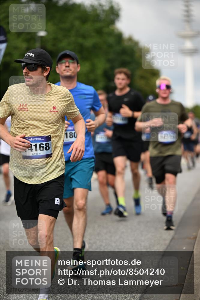 29.06.2025 - hella hamburg halbmarathon Dr. Thomas Lammeyer http://msf.ph/oto/8504240 29.06.2025 10:26:29 Kennedybrücke 1269, 1294, 1419, 1598, 1963, 2063, 2172, 2351, 2919, 3108, 3172, 3458, 3735, 3768, 3910, 3946, 4113, 4114, 4375, 4376, 4556, 4829, 5079, 6030, 6303, 6307, 6676, 6805, 6849, 6899, 6977, 7097, 7162, 7794, 8511, 8884, 8954, 9204, 9516, 9788, 9807, 10167, 10241, 10663, 10710, 10739, 10902, 10961, 11046 meine-sportfotos.de