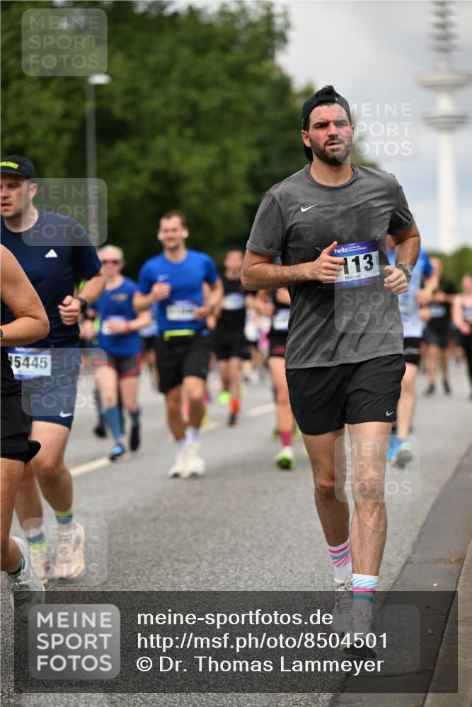 29.06.2025 - hella hamburg halbmarathon Dr. Thomas Lammeyer http://msf.ph/oto/8504501 29.06.2025 10:26:38 Kennedybrücke 1294, 1419, 1598, 2063, 2172, 2351, 2479, 3108, 3172, 3458, 3735, 3768, 3910, 3946, 3995, 4113, 4114, 4131, 4366, 4556, 4559, 4829, 4970, 5079, 6030, 6049, 6303, 6307, 6805, 6820, 6826, 6849, 6899, 6977, 7097, 7162, 7794, 7925, 8511, 8855, 8931, 9204, 9516, 9807, 10065, 10210, 10241, 10663, 10710, 10739, 10917, 10961, 11046 meine-sportfotos.de