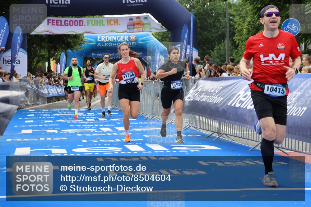 29.06.2025 - hella hamburg halbmarathon Strokosch-Dieckow http://msf.ph/oto/8504604 29.06.2025 10:41:49 Ziel 1169, 1512, 1763, 7092, 10415, 11765, 14346, 15521, 15535, 15935, 16507 meine-sportfotos.de