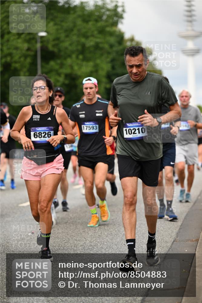 29.06.2025 - hella hamburg halbmarathon Dr. Thomas Lammeyer http://msf.ph/oto/8504883 29.06.2025 10:26:53 Kennedybrücke 2351, 2479, 2744, 2886, 3430, 3600, 3601, 3910, 3995, 4131, 4190, 4266, 4366, 4559, 4970, 6048, 6049, 6307, 6820, 6826, 6881, 6899, 7188, 7190, 7276, 7925, 8511, 8855, 8931, 9392, 10065, 10210, 10432, 10573, 10739, 10917, 11046 meine-sportfotos.de