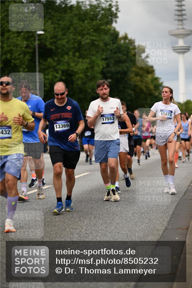 29.06.2025 - hella hamburg halbmarathon Dr. Thomas Lammeyer http://msf.ph/oto/8505232 29.06.2025 10:27:05 Kennedybrücke 2022, 2294, 2479, 2514, 2744, 2886, 3003, 3430, 3600, 3601, 3769, 4190, 4266, 4969, 5223, 5629, 5798, 5838, 6048, 6049, 6747, 6784, 6785, 6826, 6881, 7188, 7190, 7266, 7276, 7891, 7925, 8355, 8715, 9256, 9392, 10088, 10210, 10432, 10573, 10917 meine-sportfotos.de