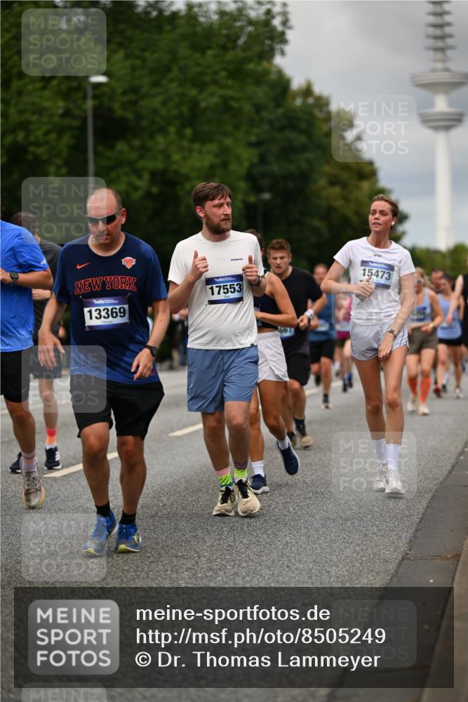 29.06.2025 - hella hamburg halbmarathon Dr. Thomas Lammeyer http://msf.ph/oto/8505249 29.06.2025 10:27:06 Kennedybrücke 2022, 2294, 2479, 2514, 2744, 2886, 3003, 3430, 3600, 3601, 3769, 4190, 4266, 4969, 5223, 5629, 5798, 5838, 6048, 6747, 6784, 6785, 6826, 6881, 7188, 7190, 7266, 7276, 7891, 7919, 8355, 8715, 9256, 9392, 10088, 10210, 10432, 10573, 10917 meine-sportfotos.de