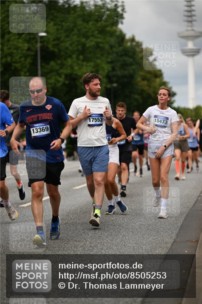 29.06.2025 - hella hamburg halbmarathon Dr. Thomas Lammeyer http://msf.ph/oto/8505253 29.06.2025 10:27:06 Kennedybrücke 2022, 2294, 2479, 2514, 2744, 2886, 3003, 3430, 3600, 3601, 3769, 4190, 4266, 4969, 5223, 5629, 5798, 5838, 6048, 6747, 6784, 6785, 6826, 6881, 7188, 7190, 7266, 7276, 7891, 7919, 8355, 8715, 9256, 9392, 10088, 10210, 10432, 10573, 10917 meine-sportfotos.de