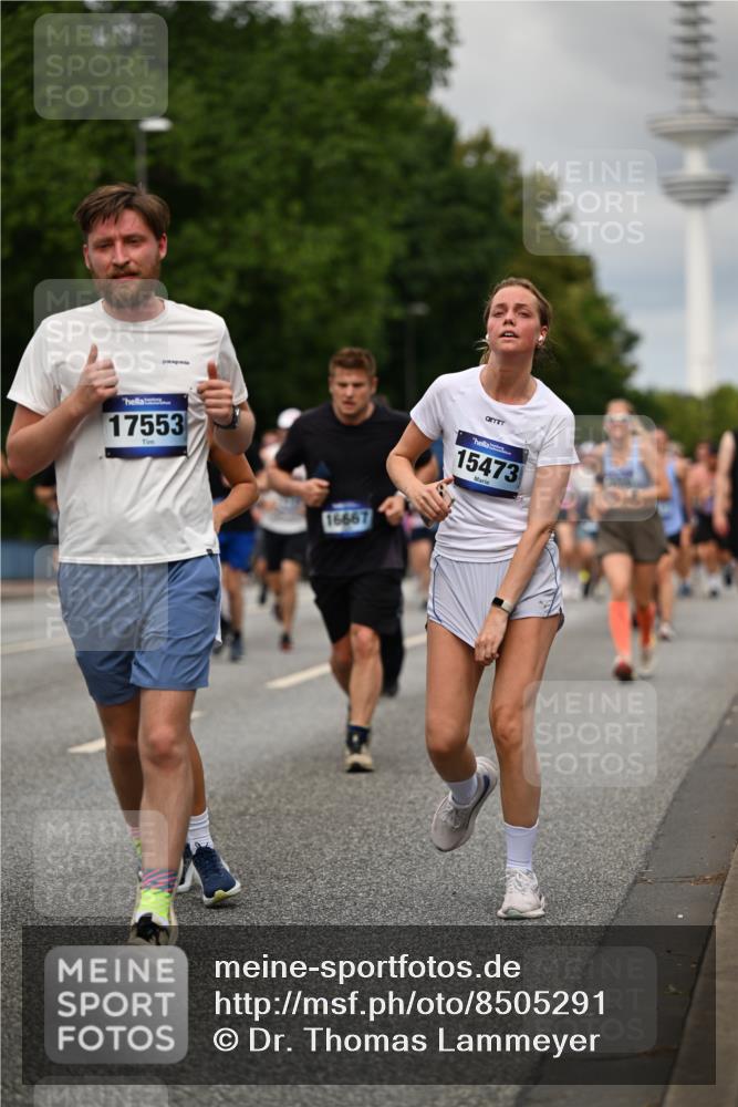 29.06.2025 - hella hamburg halbmarathon Dr. Thomas Lammeyer http://msf.ph/oto/8505291 29.06.2025 10:27:08 Kennedybrücke 1372, 2022, 2294, 2479, 2514, 2744, 2886, 3003, 3430, 3600, 3601, 3769, 4190, 4266, 4969, 5223, 5629, 5798, 5838, 6048, 6578, 6747, 6784, 6785, 6881, 7188, 7190, 7266, 7276, 7891, 7919, 8355, 8715, 9256, 9392, 10088, 10432, 10573 meine-sportfotos.de