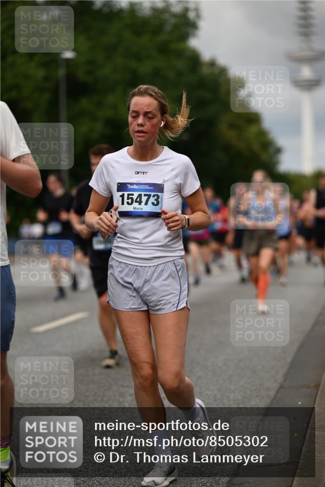 29.06.2025 - hella hamburg halbmarathon Dr. Thomas Lammeyer http://msf.ph/oto/8505302 29.06.2025 10:27:09 Kennedybrücke 1372, 1853, 2022, 2294, 2514, 2744, 2886, 3003, 3430, 3600, 3601, 3769, 4190, 4266, 4969, 5223, 5629, 5798, 5838, 6048, 6578, 6747, 6784, 6785, 6881, 7188, 7190, 7266, 7276, 7891, 7919, 8355, 8715, 9256, 9392, 10088, 10432, 10573 meine-sportfotos.de