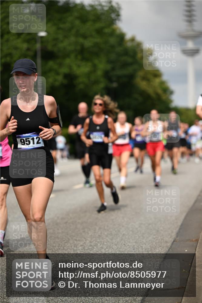29.06.2025 - hella hamburg halbmarathon Dr. Thomas Lammeyer http://msf.ph/oto/8505977 29.06.2025 10:27:31 Kennedybrücke 1029, 1187, 1362, 1372, 1853, 2294, 2925, 3013, 3029, 4728, 4793, 5223, 5343, 5798, 6578, 6784, 6785, 7266, 7919, 8687, 8688, 9133, 9301, 9512, 9913, 10088 meine-sportfotos.de