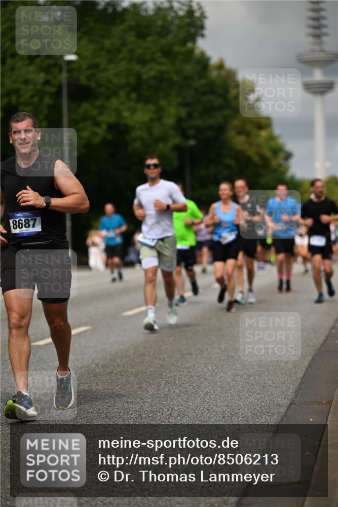 29.06.2025 - hella hamburg halbmarathon Dr. Thomas Lammeyer http://msf.ph/oto/8506213 29.06.2025 10:27:38 Kennedybrücke 1029, 1187, 1362, 1372, 1382, 1853, 2925, 3013, 3029, 4728, 4793, 5343, 8687, 8688, 9133, 9301, 9512, 9877, 9913 meine-sportfotos.de
