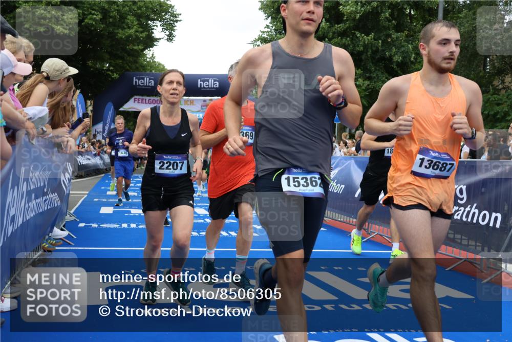 29.06.2025 - hella hamburg halbmarathon Strokosch-Dieckow http://msf.ph/oto/8506305 29.06.2025 10:50:57 Ziel 1466, 1630, 2207, 3654, 3947, 4077, 4839, 5018, 7052, 7369, 8117, 8205, 8261, 8572, 8704, 10215, 10508, 10603, 11551, 12778, 13008, 13687, 14125, 15362, 15395, 15643, 16285, 17221, 18066, 18350 meine-sportfotos.de