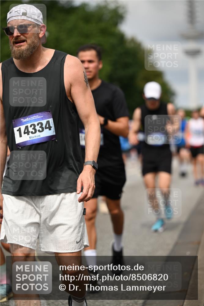29.06.2025 - hella hamburg halbmarathon Dr. Thomas Lammeyer http://msf.ph/oto/8506820 29.06.2025 10:28:02 Kennedybrücke 1003, 1048, 1382, 1444, 2125, 2489, 3034, 3285, 3457, 4464, 4684, 5406, 6502, 7021, 7029, 7820, 8031, 8181, 8716, 9217, 9877, 10649 meine-sportfotos.de