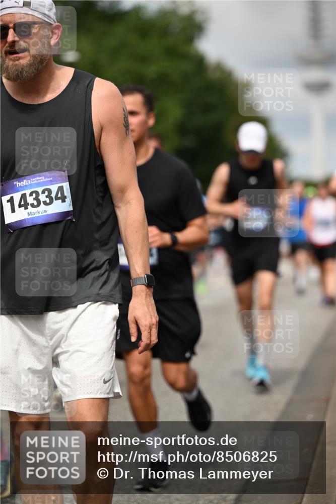 29.06.2025 - hella hamburg halbmarathon Dr. Thomas Lammeyer http://msf.ph/oto/8506825 29.06.2025 10:28:02 Kennedybrücke 1003, 1048, 1382, 1444, 2125, 2489, 3034, 3285, 3457, 4464, 4684, 5406, 6502, 7021, 7029, 7820, 8031, 8181, 8716, 9217, 9877, 10649 meine-sportfotos.de