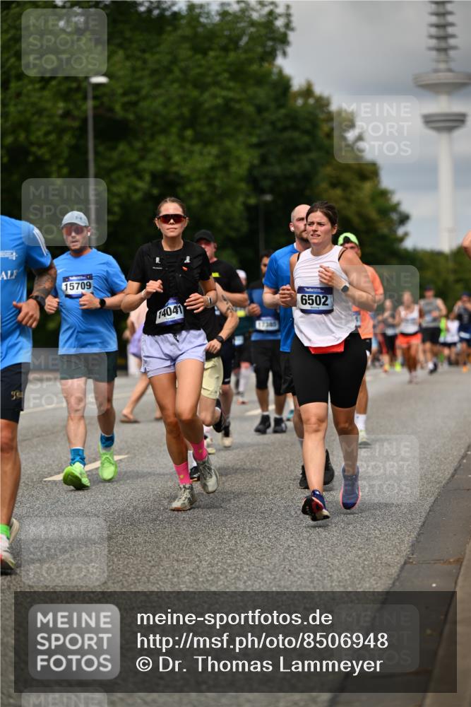 29.06.2025 - hella hamburg halbmarathon Dr. Thomas Lammeyer http://msf.ph/oto/8506948 29.06.2025 10:28:07 Kennedybrücke 1003, 1048, 1444, 2108, 2125, 2489, 3034, 3285, 3457, 4391, 4464, 4684, 5406, 6502, 7021, 7029, 7820, 8031, 8181, 8716, 9217, 9715, 9877, 10649 meine-sportfotos.de
