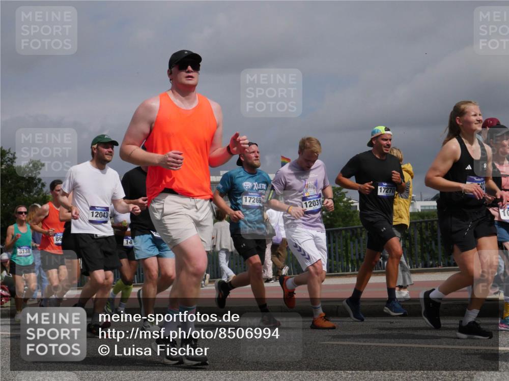 29.06.2025 - hella hamburg halbmarathon Luisa Fischer http://msf.ph/oto/8506994 29.06.2025 10:20:50 Kennedybrücke 3138, 86, 12043, 14, 17269, 12031, 17270, 1015, 1274, 1458, 1622, 1749, 2094, 2931, 3138, 3292, 4218, 5004, 7258, 8607, 10509, 10677 meine-sportfotos.de