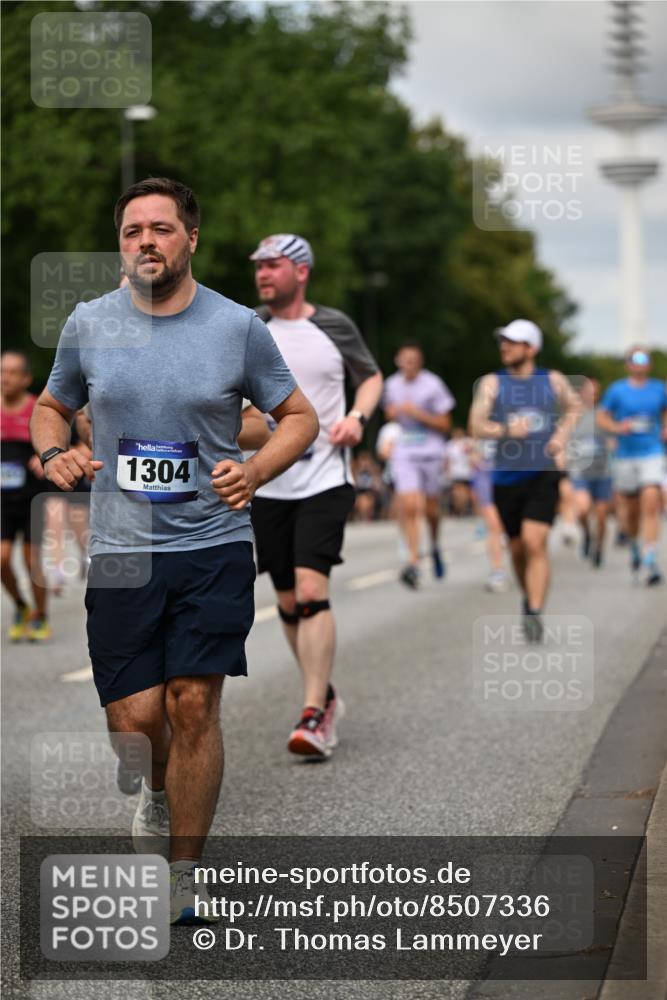29.06.2025 - hella hamburg halbmarathon Dr. Thomas Lammeyer http://msf.ph/oto/8507336 29.06.2025 10:28:28 Kennedybrücke 1005, 1009, 1304, 1444, 1545, 2108, 2489, 2766, 3185, 3579, 4122, 4391, 4597, 4646, 4993, 5055, 5160, 5258, 5260, 5661, 7013, 8031, 8141, 8149, 8297, 8676, 8717, 9603, 9715, 11300, 11415 meine-sportfotos.de