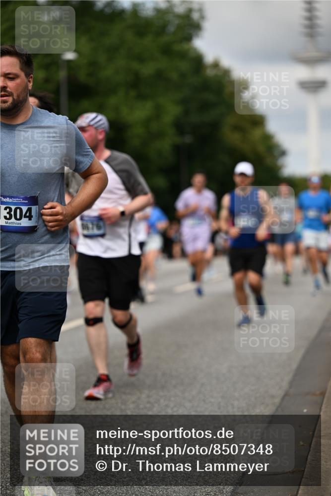 29.06.2025 - hella hamburg halbmarathon Dr. Thomas Lammeyer http://msf.ph/oto/8507348 29.06.2025 10:28:29 Kennedybrücke 1005, 1009, 1304, 1444, 1545, 2108, 2489, 2766, 3185, 3579, 4122, 4391, 4597, 4646, 4993, 5055, 5160, 5258, 5260, 5661, 7013, 8031, 8141, 8149, 8297, 8676, 8717, 9603, 9715, 11300, 11415 meine-sportfotos.de