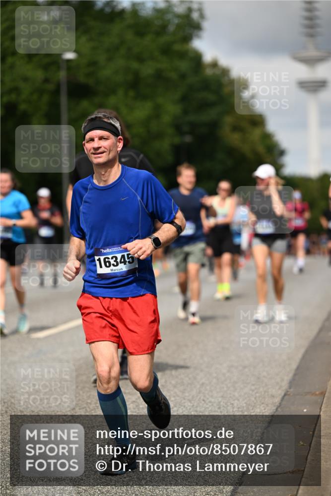 29.06.2025 - hella hamburg halbmarathon Dr. Thomas Lammeyer http://msf.ph/oto/8507867 29.06.2025 10:28:59 Kennedybrücke 1389, 1395, 2477, 2944, 3421, 3786, 4162, 4221, 4719, 5039, 5358, 5954, 6524, 6526, 7426, 7528, 7920, 7975, 8167, 8187, 8502, 8918, 8920, 9063, 10907, 11044, 11306, 11347 meine-sportfotos.de