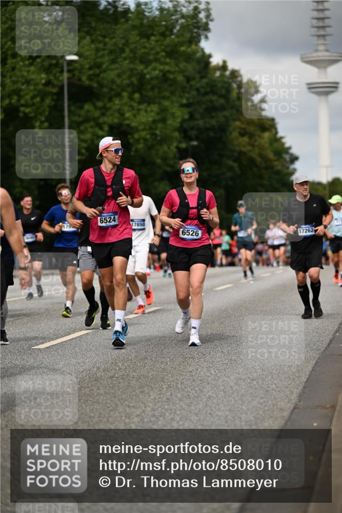 29.06.2025 - hella hamburg halbmarathon Dr. Thomas Lammeyer http://msf.ph/oto/8508010 29.06.2025 10:29:07 Kennedybrücke 1389, 1395, 2132, 2249, 2280, 2477, 2944, 3343, 3421, 3786, 4221, 4624, 4719, 5138, 5358, 5829, 5830, 6524, 6526, 7528, 7920, 7975, 8167, 8502, 9063, 10907, 11044, 11306, 11347 meine-sportfotos.de