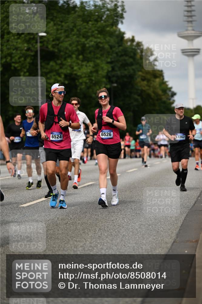 29.06.2025 - hella hamburg halbmarathon Dr. Thomas Lammeyer http://msf.ph/oto/8508014 29.06.2025 10:29:08 Kennedybrücke 1389, 1395, 2132, 2249, 2280, 2477, 2944, 3343, 3421, 3786, 4221, 4624, 4719, 5138, 5358, 5829, 5830, 6524, 6526, 7528, 7920, 7975, 8167, 8502, 9063, 10907, 11044, 11306, 11347 meine-sportfotos.de