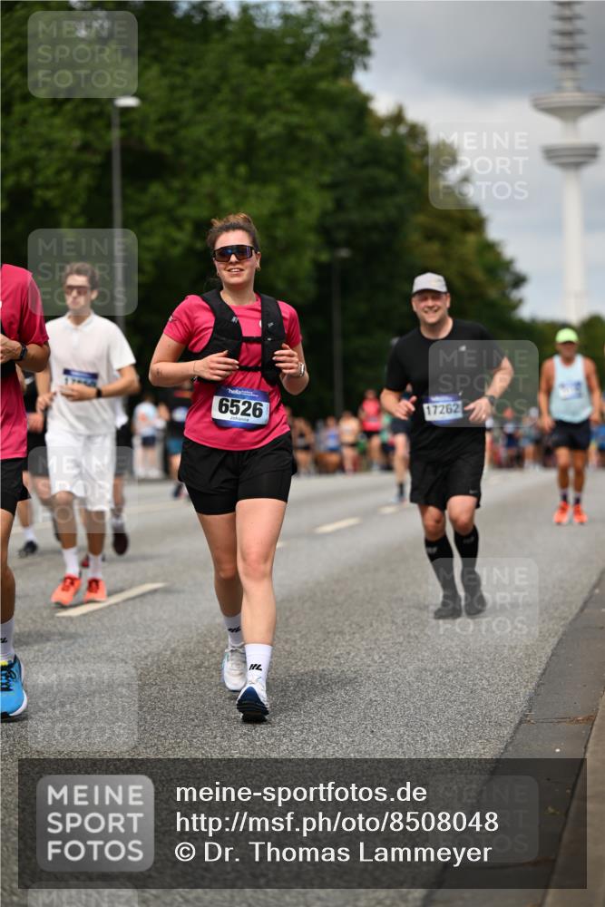 29.06.2025 - hella hamburg halbmarathon Dr. Thomas Lammeyer http://msf.ph/oto/8508048 29.06.2025 10:29:09 Kennedybrücke 1389, 1395, 2132, 2249, 2280, 2477, 2944, 3343, 3421, 3786, 4221, 4624, 4719, 5138, 5358, 5829, 5830, 6524, 6526, 7528, 7920, 7975, 8167, 8502, 9063, 10907, 11044, 11306, 11347 meine-sportfotos.de