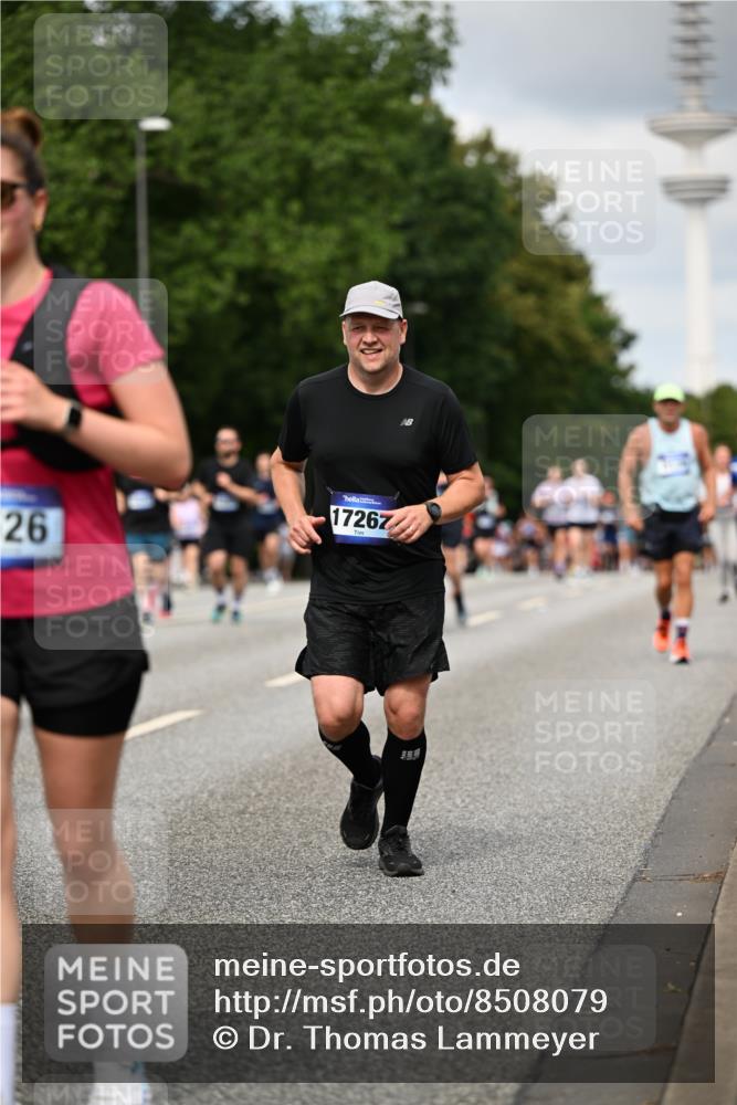 29.06.2025 - hella hamburg halbmarathon Dr. Thomas Lammeyer http://msf.ph/oto/8508079 29.06.2025 10:29:11 Kennedybrücke 1352, 1389, 1395, 2132, 2249, 2280, 2477, 2944, 3343, 3421, 3786, 4221, 4624, 4719, 5138, 5358, 5829, 5830, 6524, 6526, 7528, 7975, 8167, 8502, 9063, 10907, 11044, 11306, 11347 meine-sportfotos.de