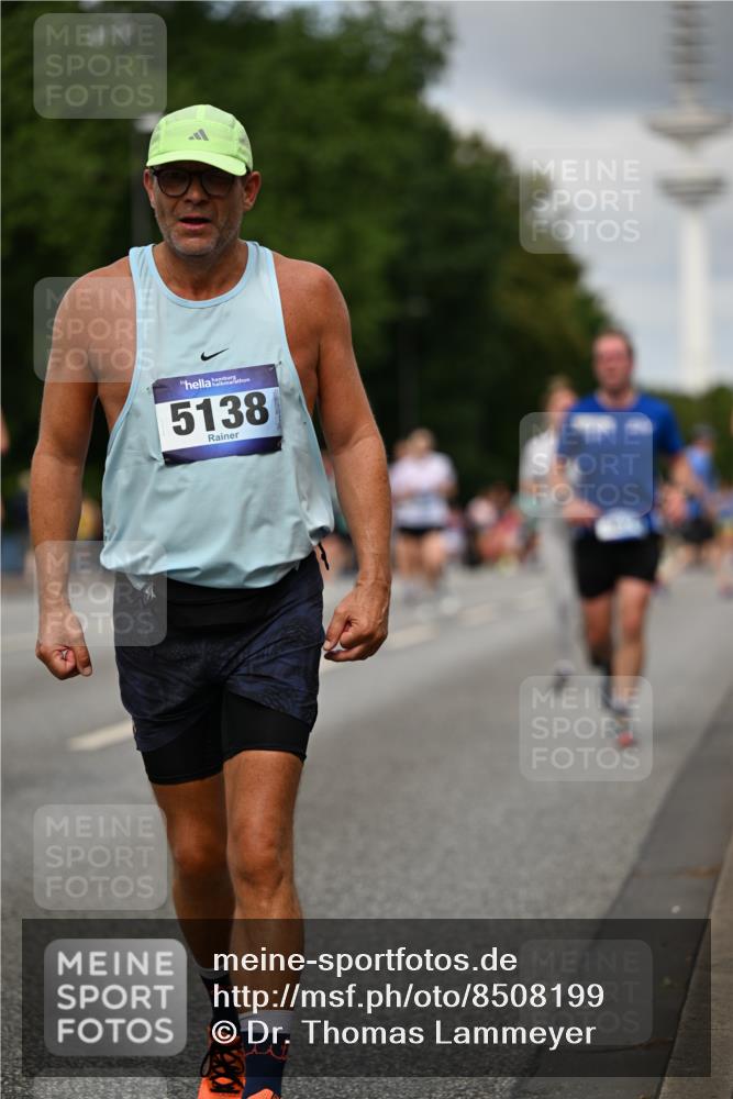 29.06.2025 - hella hamburg halbmarathon Dr. Thomas Lammeyer http://msf.ph/oto/8508199 29.06.2025 10:29:19 Kennedybrücke 1352, 1395, 2132, 2249, 2280, 2477, 3132, 3343, 3421, 3786, 4221, 4624, 5138, 5829, 5830, 6261, 6524, 6526, 7528, 7975, 8167, 8502, 9063, 11306, 11347 meine-sportfotos.de