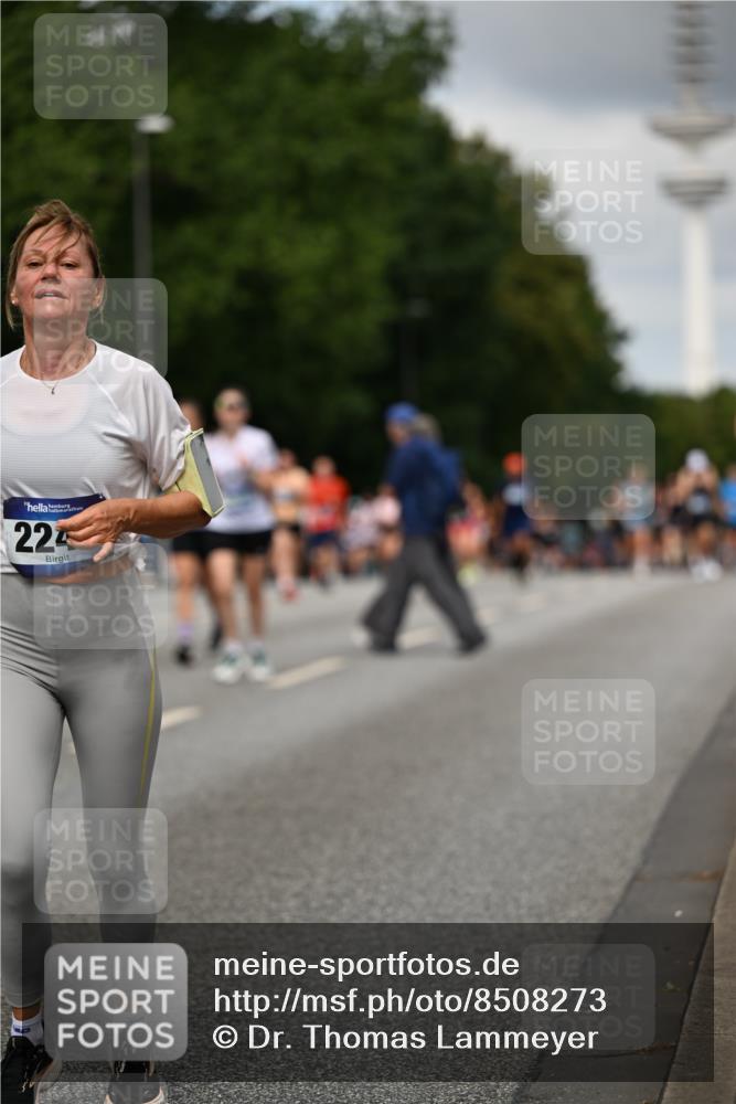 29.06.2025 - hella hamburg halbmarathon Dr. Thomas Lammeyer http://msf.ph/oto/8508273 29.06.2025 10:29:24 Kennedybrücke 1352, 1395, 2132, 2249, 2280, 2477, 3132, 3343, 3786, 4008, 4010, 4111, 4221, 4624, 5138, 5829, 5830, 6261, 7528, 8083, 8502, 9063, 9927, 11306, 11347 meine-sportfotos.de