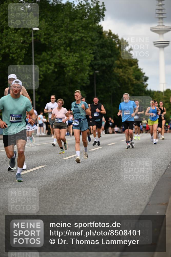 29.06.2025 - hella hamburg halbmarathon Dr. Thomas Lammeyer http://msf.ph/oto/8508401 29.06.2025 10:29:38 Kennedybrücke 1352, 2000, 3053, 3099, 3113, 3132, 3920, 4008, 4010, 4111, 4444, 4797, 5814, 6261, 7778, 8083, 8276, 8962, 9927, 11157 meine-sportfotos.de