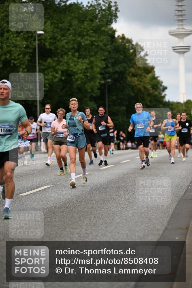 29.06.2025 - hella hamburg halbmarathon Dr. Thomas Lammeyer http://msf.ph/oto/8508408 29.06.2025 10:29:39 Kennedybrücke 1352, 1627, 2000, 3053, 3099, 3113, 3132, 3920, 4008, 4010, 4111, 4444, 4797, 5814, 6261, 7778, 8083, 8276, 8962, 9927, 11157 meine-sportfotos.de