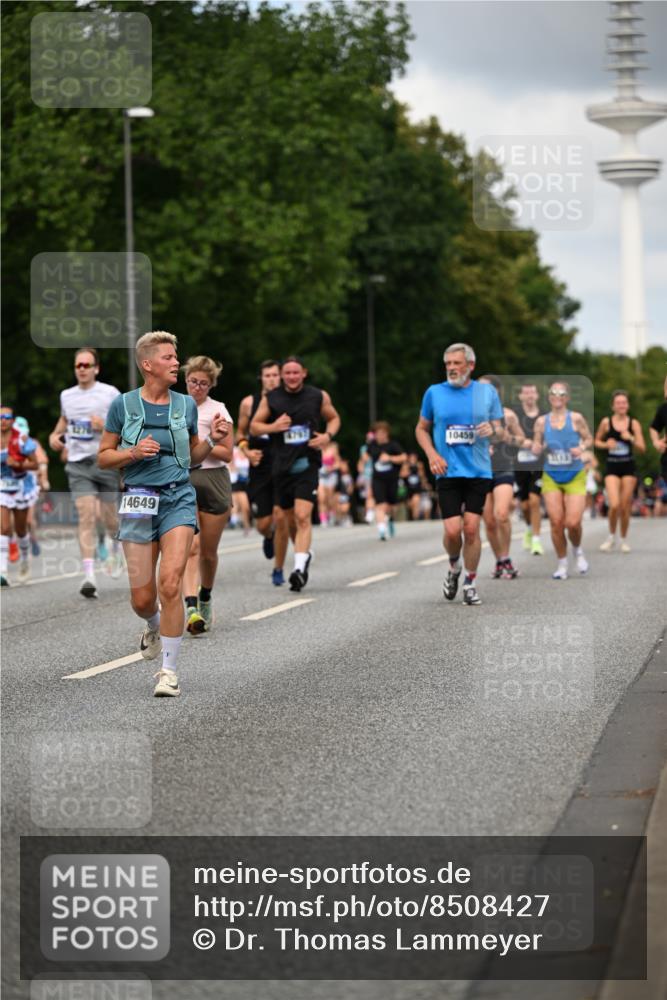 29.06.2025 - hella hamburg halbmarathon Dr. Thomas Lammeyer http://msf.ph/oto/8508427 29.06.2025 10:29:40 Kennedybrücke 1352, 1627, 2000, 3053, 3099, 3113, 3132, 3920, 4008, 4010, 4111, 4444, 4797, 5814, 6261, 7778, 8083, 8276, 8962, 9927, 11157 meine-sportfotos.de