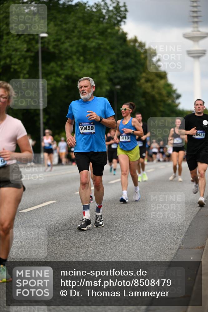 29.06.2025 - hella hamburg halbmarathon Dr. Thomas Lammeyer http://msf.ph/oto/8508479 29.06.2025 10:29:44 Kennedybrücke 1627, 1740, 2000, 3053, 3099, 3113, 3132, 3920, 4008, 4010, 4111, 4444, 4797, 5814, 7778, 8083, 8276, 8962, 9927, 11157, 11400 meine-sportfotos.de