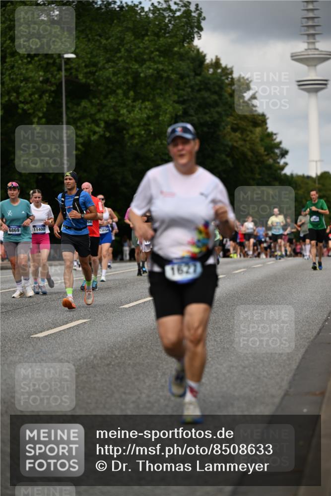 29.06.2025 - hella hamburg halbmarathon Dr. Thomas Lammeyer http://msf.ph/oto/8508633 29.06.2025 10:29:56 Kennedybrücke 1093, 1305, 1627, 1740, 2000, 2278, 3053, 3099, 3113, 3920, 3961, 3963, 4444, 4797, 5814, 6869, 7778, 8276, 8357, 8962, 11157, 11400 meine-sportfotos.de