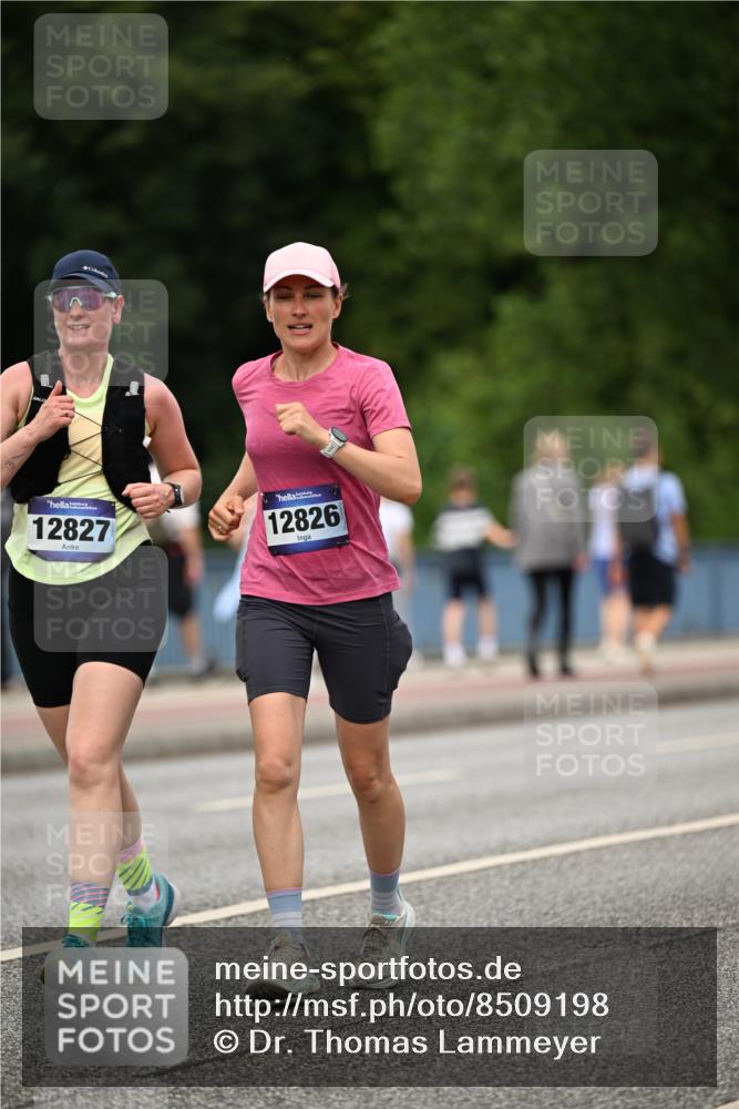 29.06.2025 - hella hamburg halbmarathon Dr. Thomas Lammeyer http://msf.ph/oto/8509198 29.06.2025 10:31:23 Kennedybrücke 1481, 2045, 3389, 4507, 4509, 5177, 6214, 6625, 7314, 9688, 10077, 10158, 10205 meine-sportfotos.de