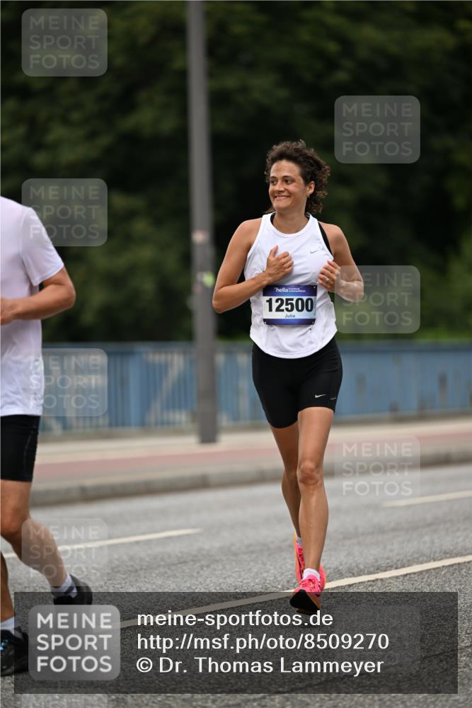 29.06.2025 - hella hamburg halbmarathon Dr. Thomas Lammeyer http://msf.ph/oto/8509270 29.06.2025 10:31:34 Kennedybrücke 2045, 2080, 2643, 3389, 4507, 4509, 5177, 5369, 5495, 6214, 7314, 7944, 7978, 8085, 8215, 9688, 10158, 10205 meine-sportfotos.de