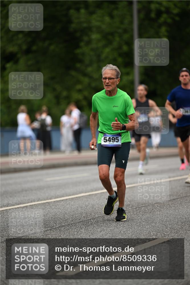 29.06.2025 - hella hamburg halbmarathon Dr. Thomas Lammeyer http://msf.ph/oto/8509336 29.06.2025 10:31:41 Kennedybrücke 2045, 2080, 2643, 3389, 4507, 4509, 5177, 5369, 5495, 5825, 6214, 7314, 7944, 7978, 8085, 8215, 9567, 10205 meine-sportfotos.de