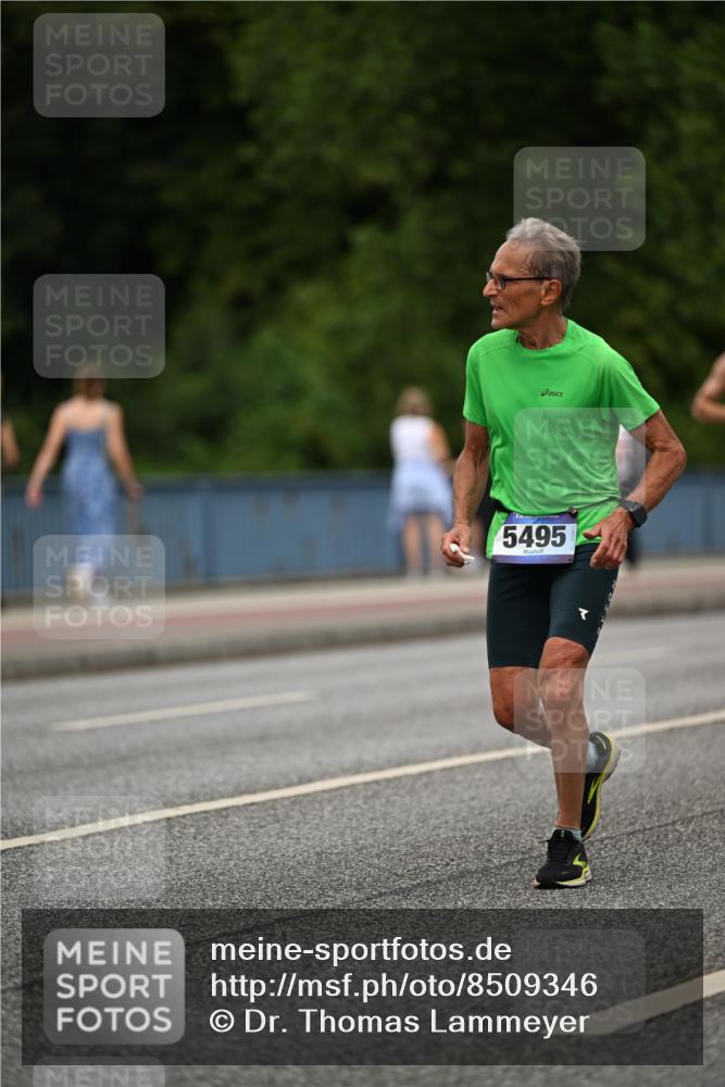 29.06.2025 - hella hamburg halbmarathon Dr. Thomas Lammeyer http://msf.ph/oto/8509346 29.06.2025 10:31:42 Kennedybrücke 1793, 2045, 2080, 2643, 4507, 4509, 5177, 5369, 5495, 5825, 6214, 7234, 7314, 7944, 7978, 8085, 8215, 9567, 10205 meine-sportfotos.de